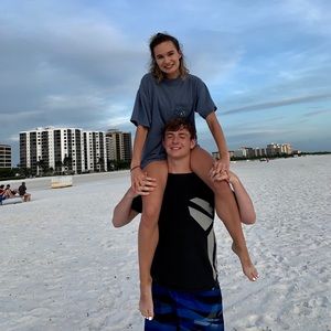 Meet your Posher, Emma